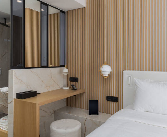 Ethereal White Resort Heraklion Deluxe Suite Swim Up room amenities