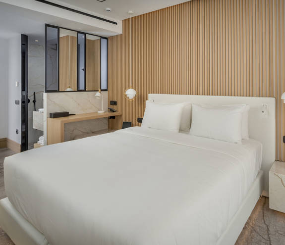 Ethereal White Resort Heraklion Deluxe Suite Swim Up double bed